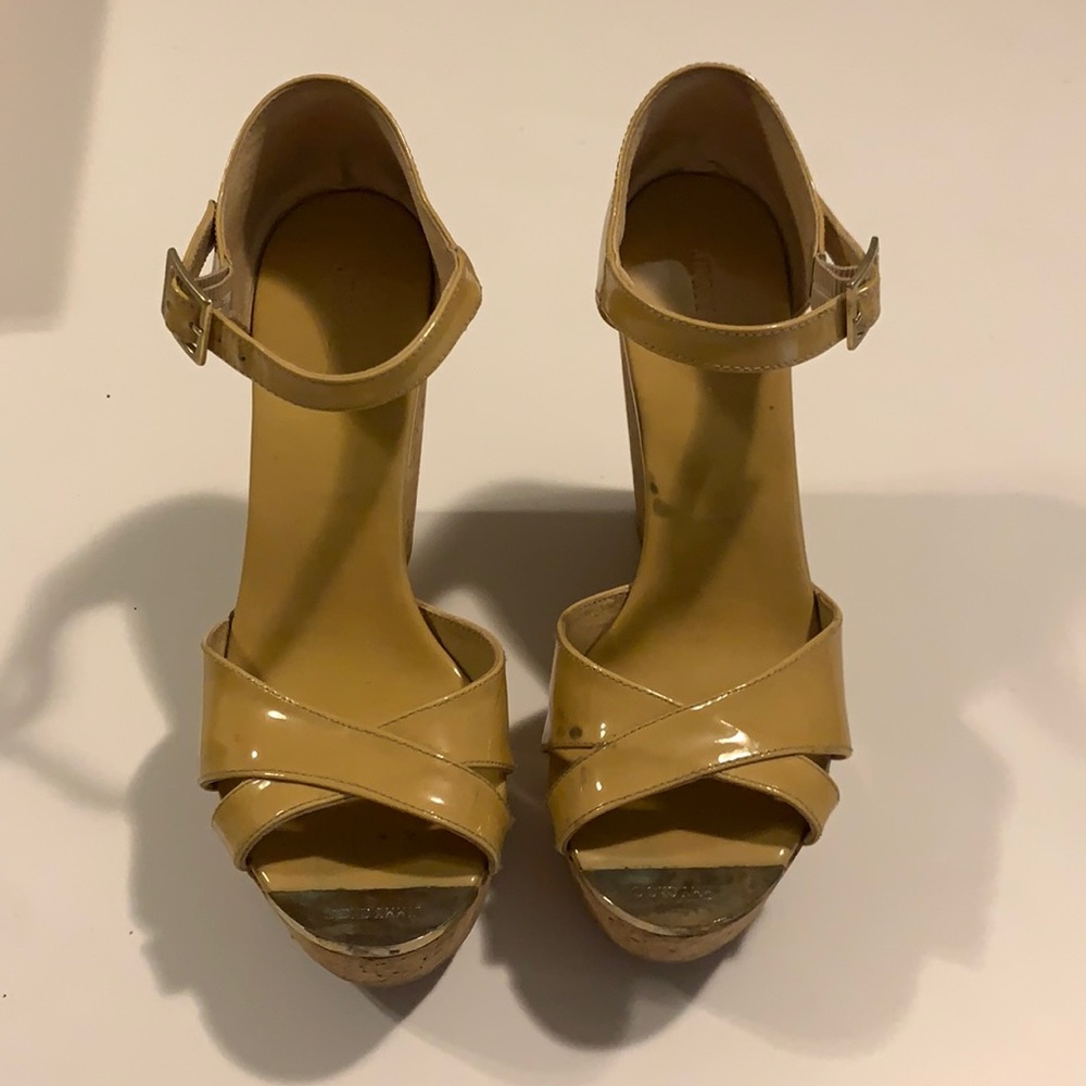Jimmy Choo Wedge sz 38.5 (8.5)